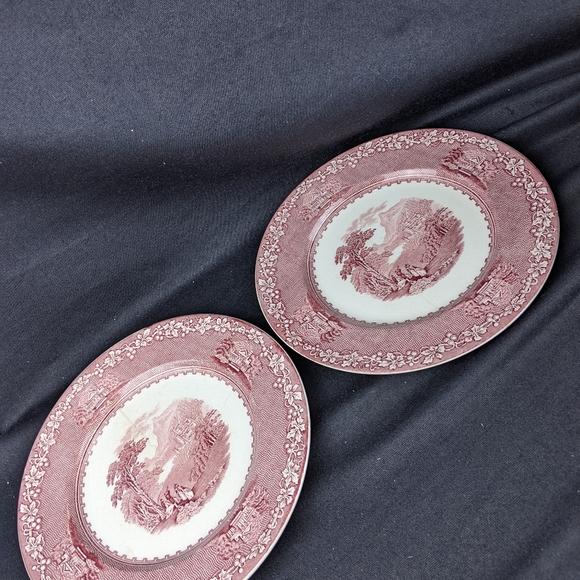 Set of 2 Jenny Lind 1795 redware 10 inch plates - Picture 2 of 9